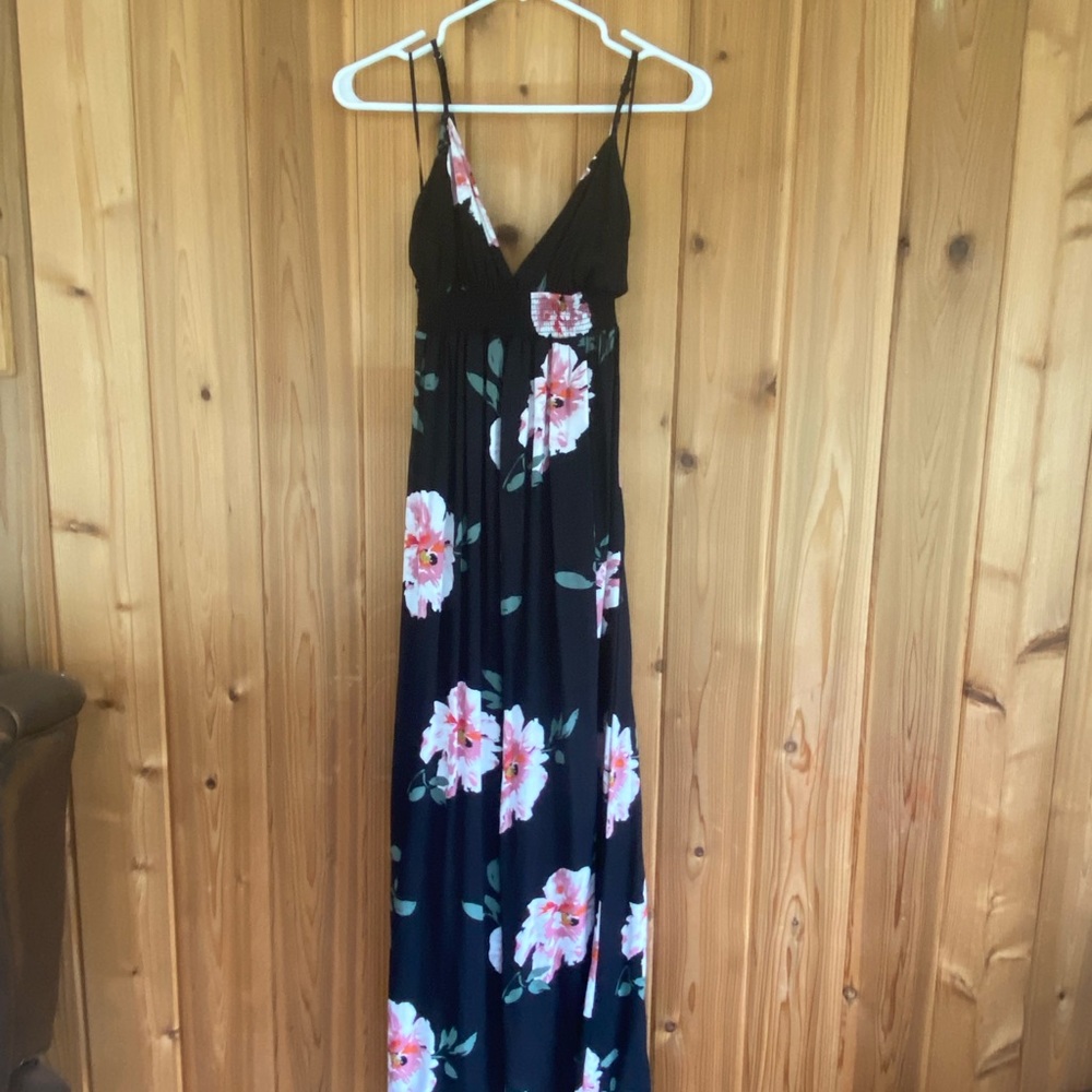 Love Stitch | black floral maxi dress